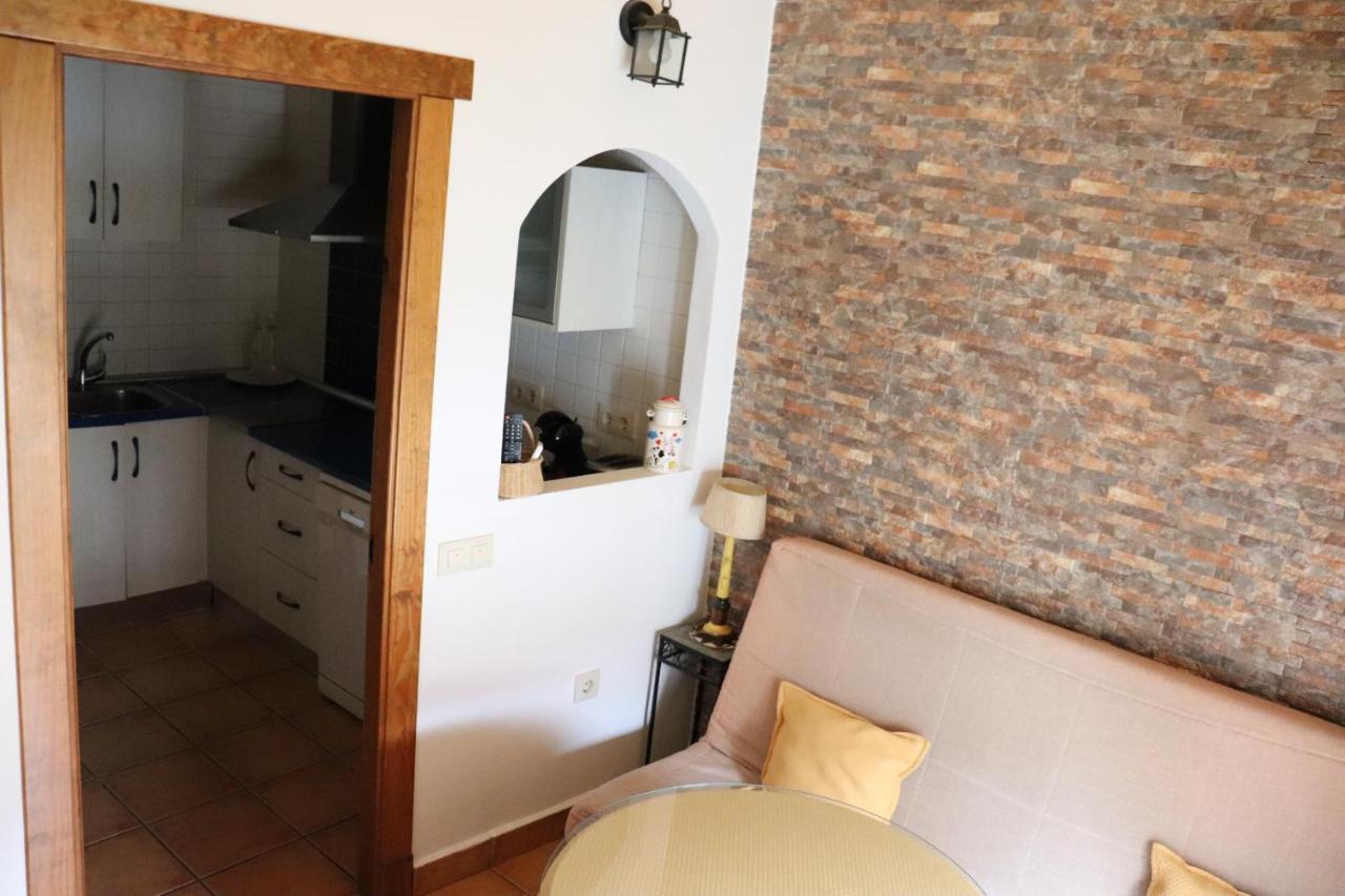 Caces Apartamentos Las Buganvillas מראה חיצוני תמונה