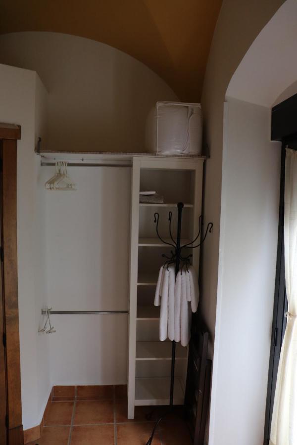 Caces Apartamentos Las Buganvillas מראה חיצוני תמונה